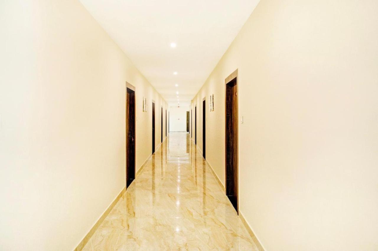 Silver Regency กูวาฮาติ ภายนอก รูปภาพ